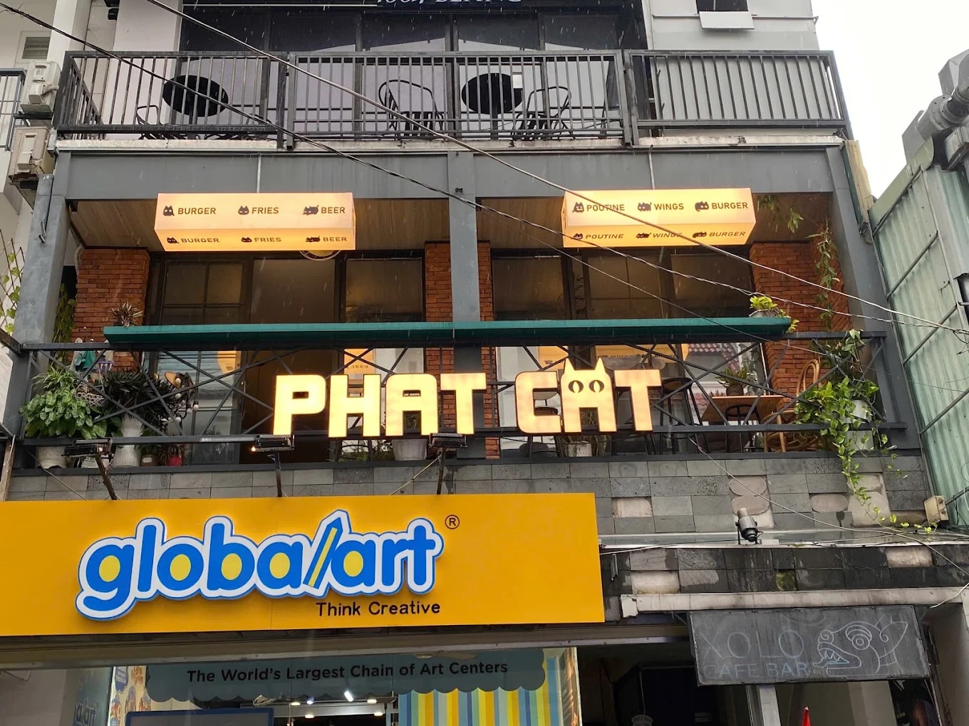 Phatcat Burger stands out on the airy second floor of a building located in the heart of District 2 